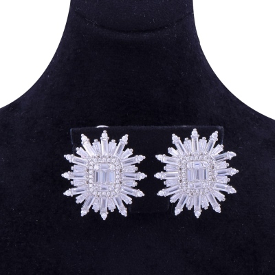 Kadın 925 Ayar Gümüş Küpe (ZRK 2200) Yıldız Baget Taşlı Model - 2