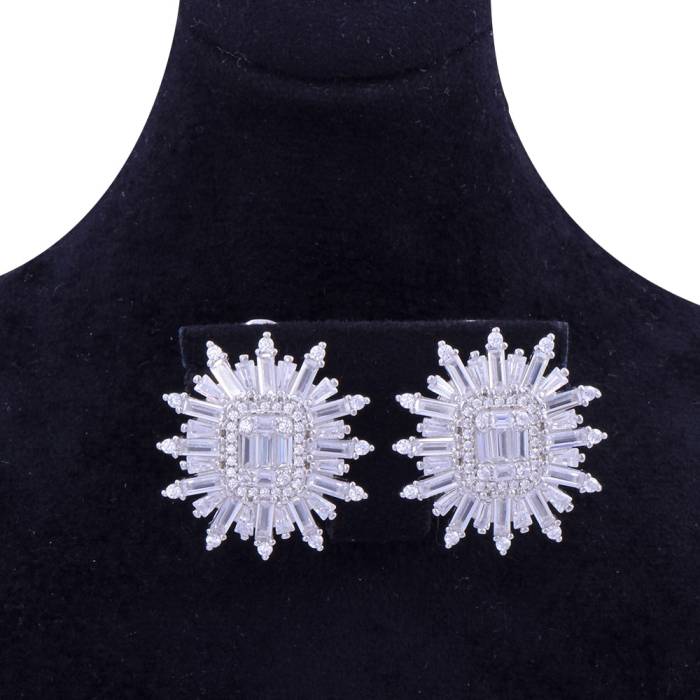 Kadın 925 Ayar Gümüş Küpe (ZRK 2200) Yıldız Baget Taşlı Model - 2