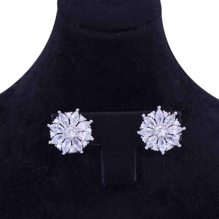 Women 925 Sterling Silver Earrings (ZRK 2200) Flower Model with Star Baguette Stone - 2